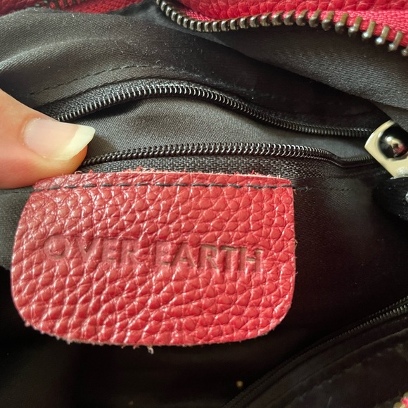 Over Earth leather burgundy bag, EUC, missing crossbody strap